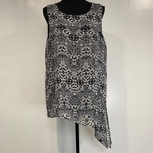 Sami & Jo Asymmetrical Sleeveless Top | Black White Boho Print | Size L